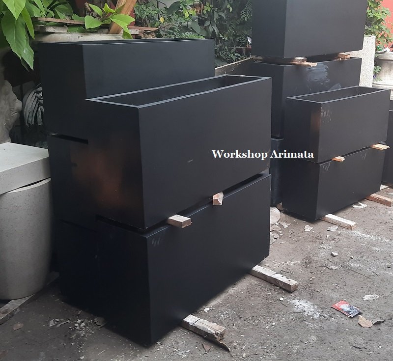 harga pot teraso kotak panjang